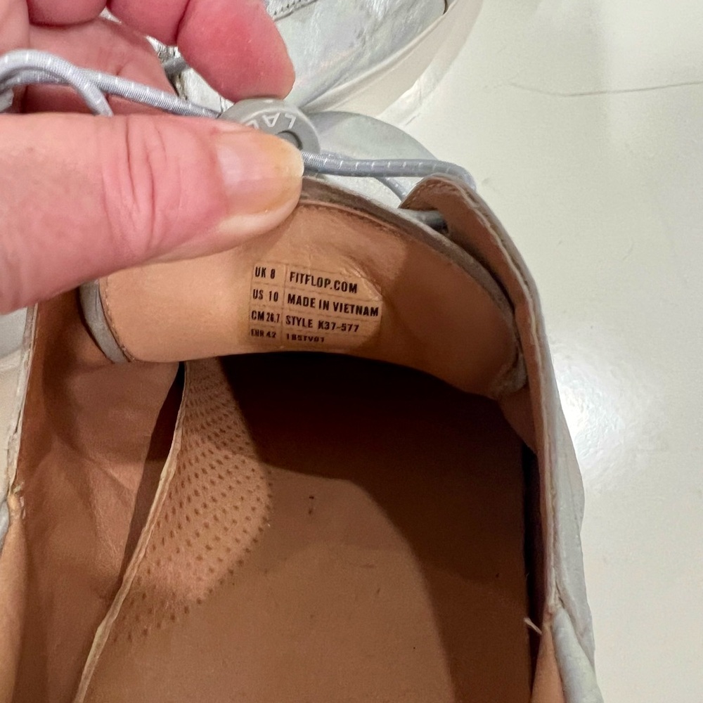 Fitflop Silver Sneakers size 10 - Picture 5 of 6